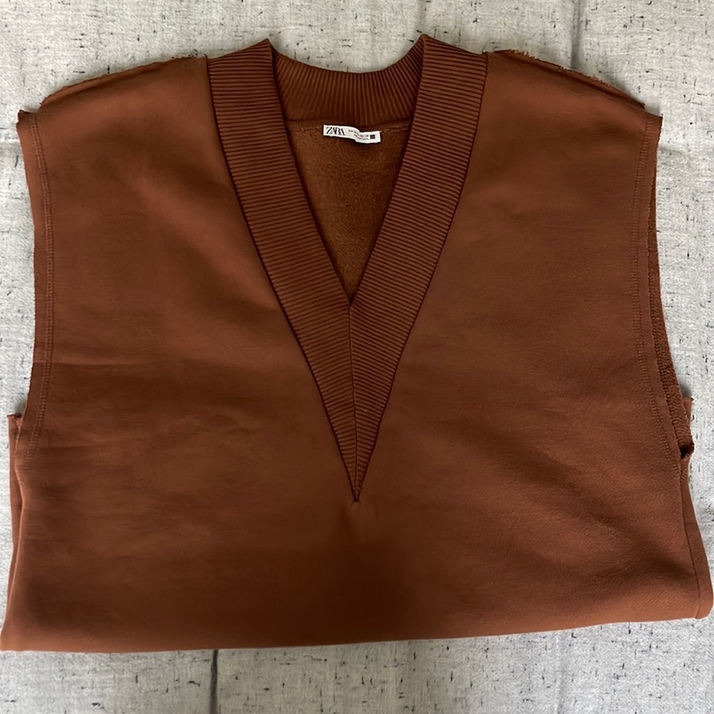 Zara brown sweatervest